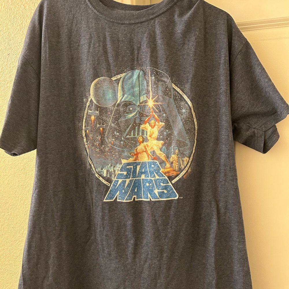Men’s Star Wars shirt